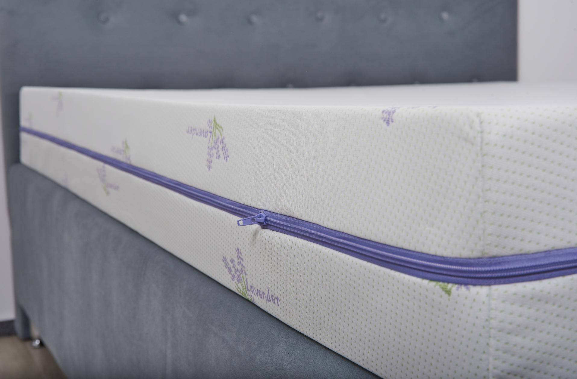 Husa Saltea 160x200x16 cm, tratata cu lavanda, lavabila, cu fermoar Husa Saltea 160x200x16 cm, tratata cu lavanda, lavabila, cu fermoar