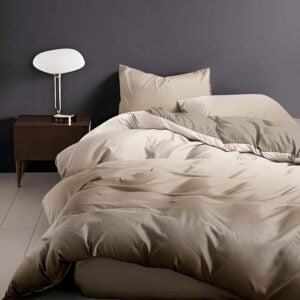 Lenjerie de pat finet 4 piese, cearceaf pat clasic, cearceaf pilota 200×230, 2 fete perna 50×70, Extra, Champagne Silk, 26